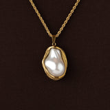 Aurora Pearl Necklace